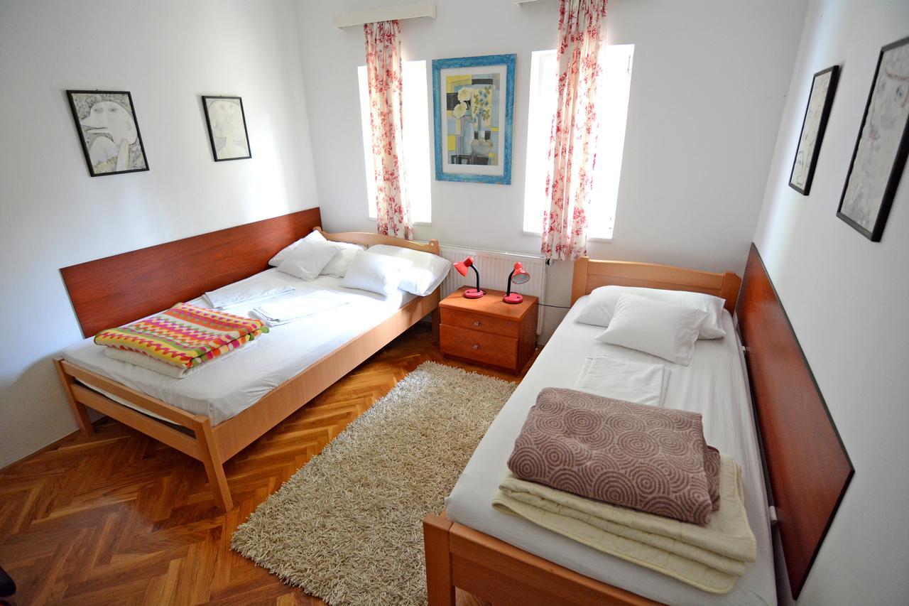 Apartments And Rooms Trsje Zagreb Exterior foto